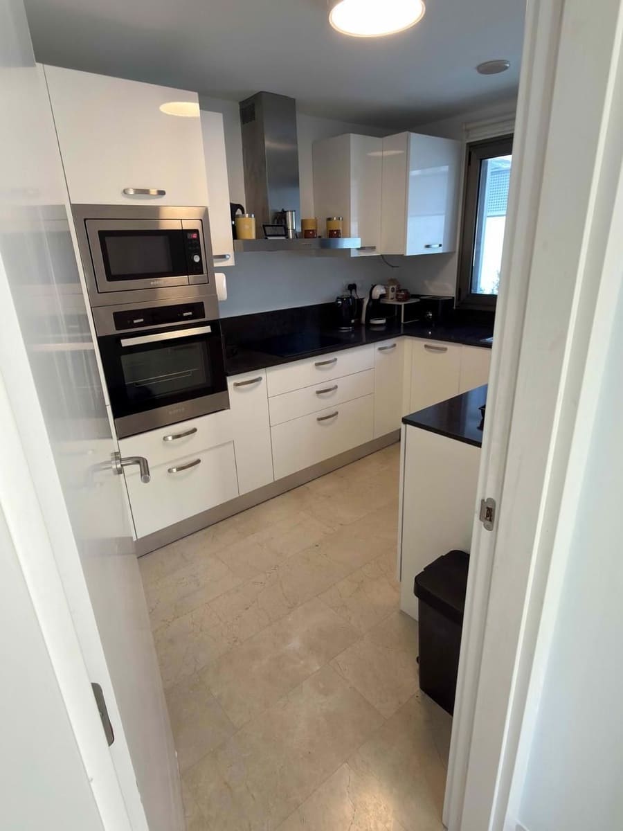 3 chambre Villa/Maison à vendre à Chayofa avec piscine garage - 749 000 € (Ref: 9828254)