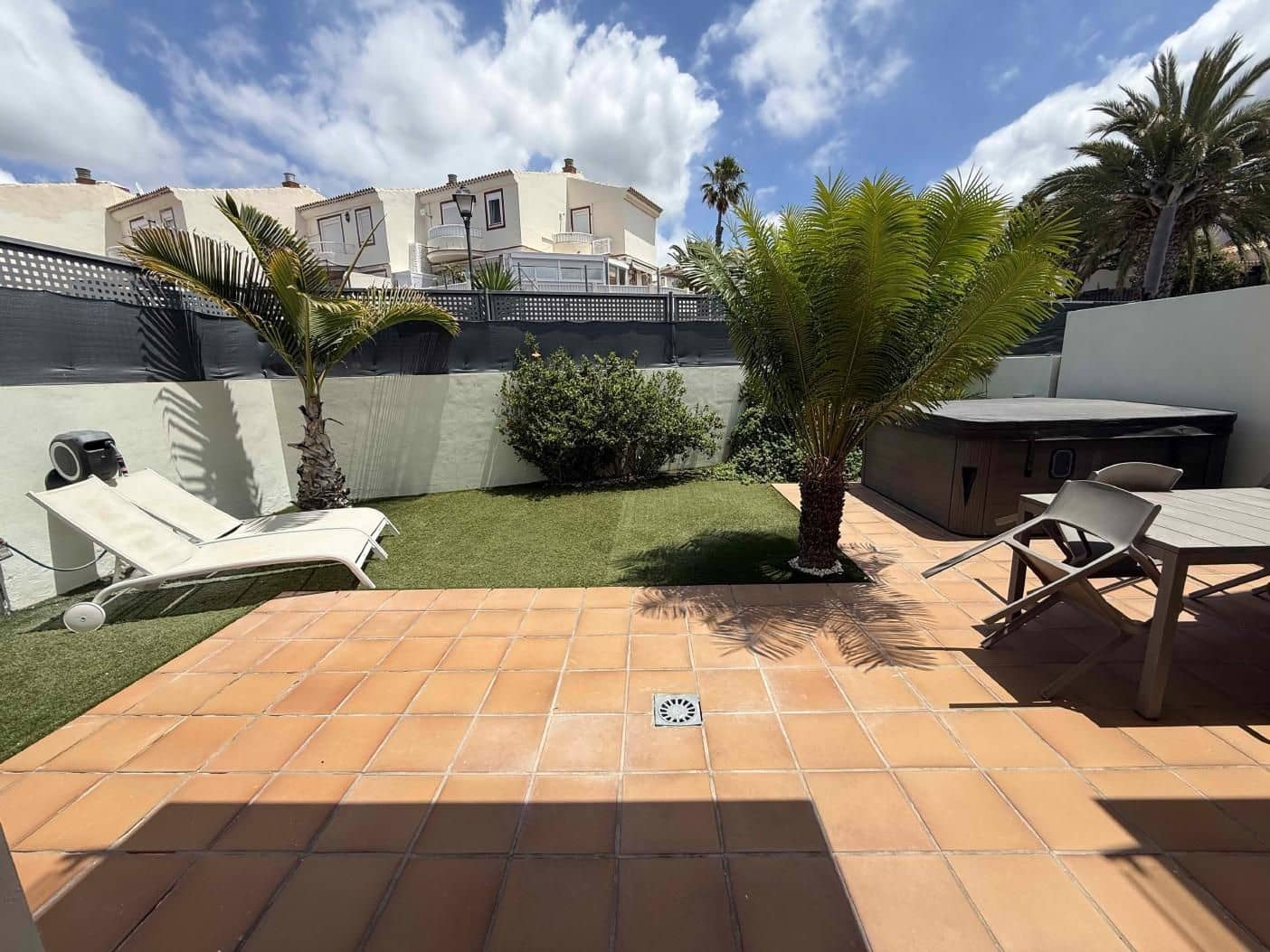 3 chambre Villa/Maison à vendre à Chayofa avec piscine garage - 749 000 € (Ref: 9828254)