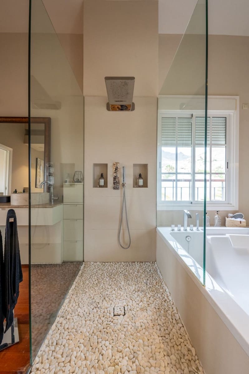 4 Zimmer Villa zu verkaufen in El Madronal mit Pool Garage - 1.599.000 € (Ref: 9828256)