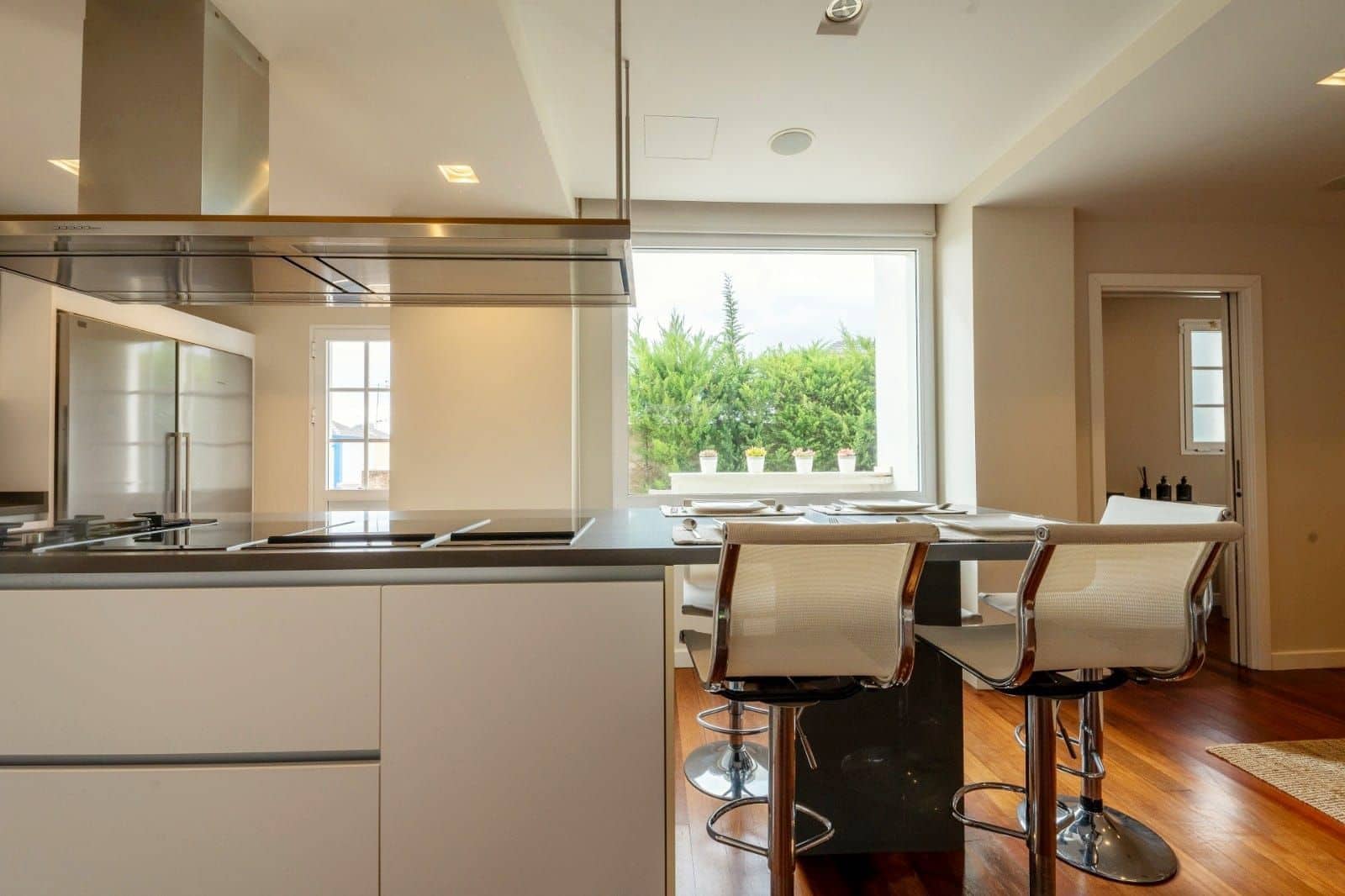 4 Zimmer Villa zu verkaufen in El Madronal mit Pool Garage - 1.599.000 € (Ref: 9828256)
