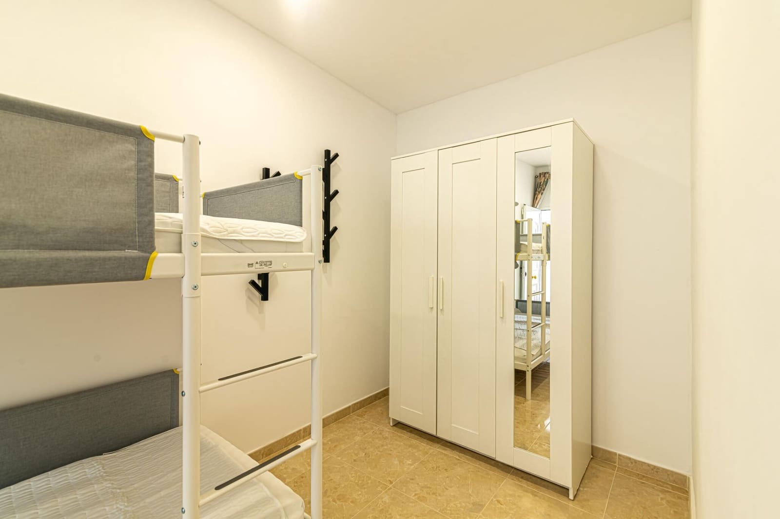 2 bedroom Apartment for sale in Arico - € 205,000 (Ref: 9828257)