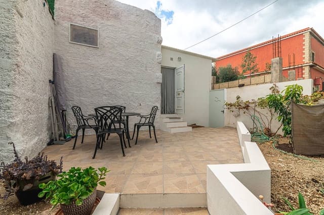 2 bedroom Apartment for sale in Arico - € 205,000 (Ref: 9828257)