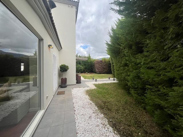 4 sypialnia Willa na sprzedaż w El Madroñal, Adeje z basenem garażem - 1 599 000 € (Ref: 9830626)