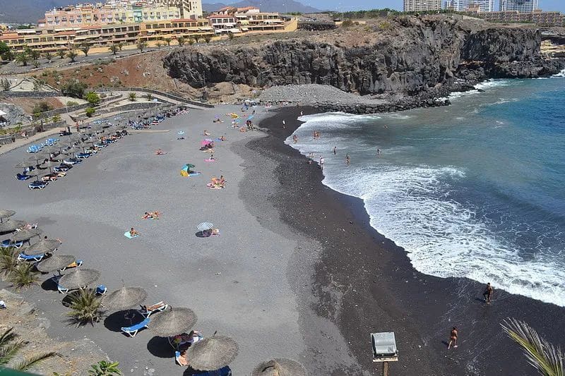 3 bedroom Villa for sale in Costa Adeje with pool - € 510,000 (Ref: 9830627)