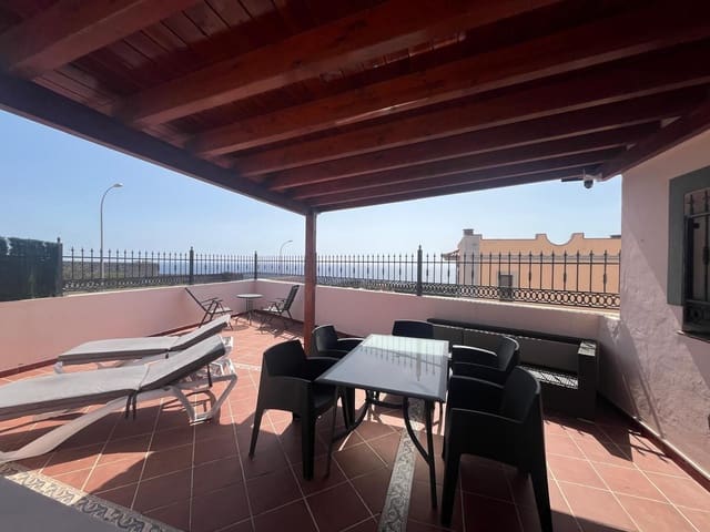 3 sypialnia Willa na sprzedaż w Costa Adeje, Adeje z basenem - 510 000 € (Ref: 9830627)