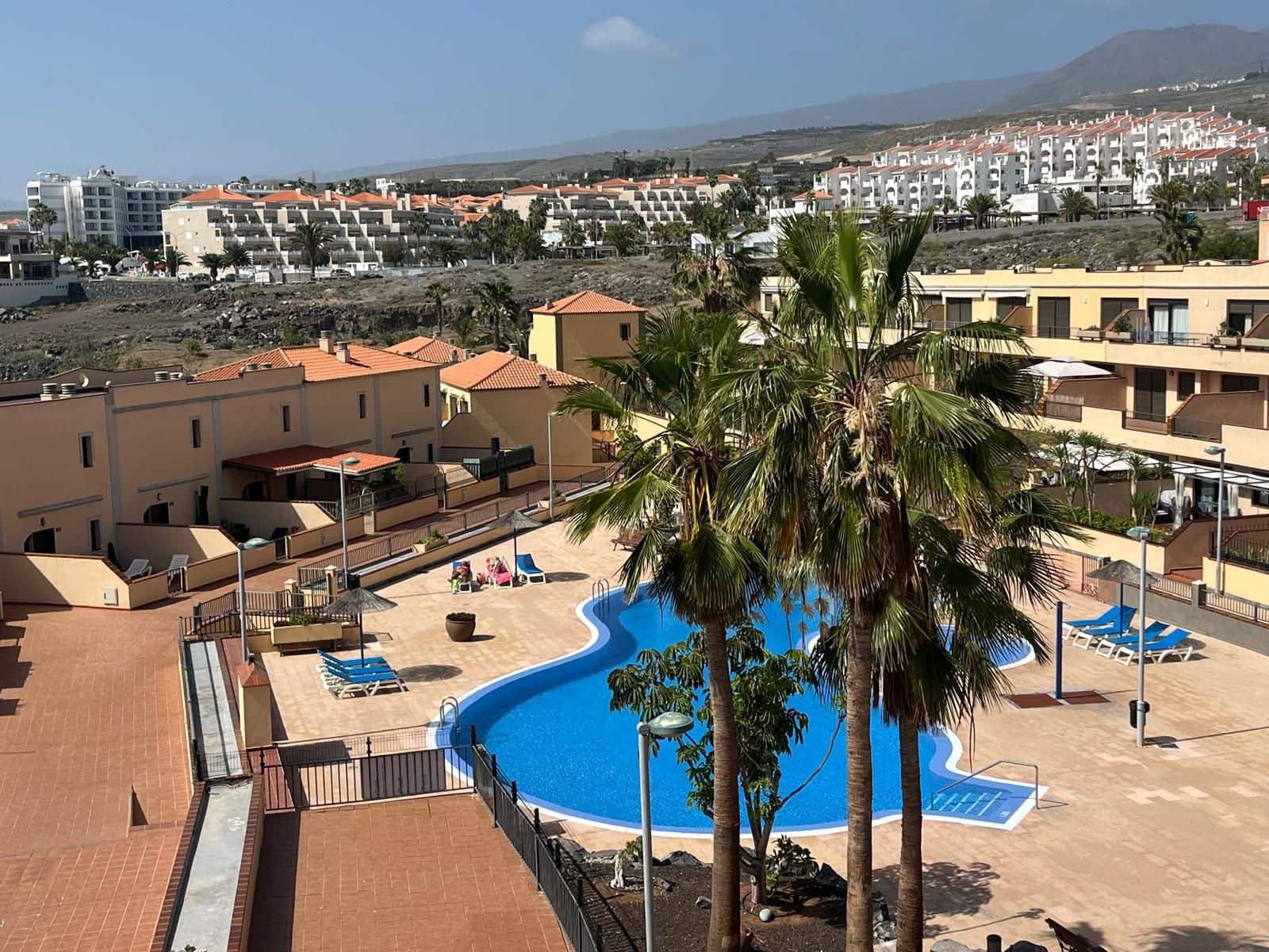 3 bedroom Villa for sale in Costa Adeje with pool - € 510,000 (Ref: 9830627)