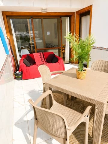 Apartamento de 1 habitación en Los Cristianos, Arona en venta con piscina - 299.000 € (Ref: 9838880)