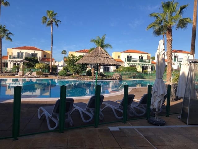 2 sypialnia Willa na sprzedaż w Golf del Sur, San Miguel de Abona z basenem - 350 000 € (Ref: 9842115)