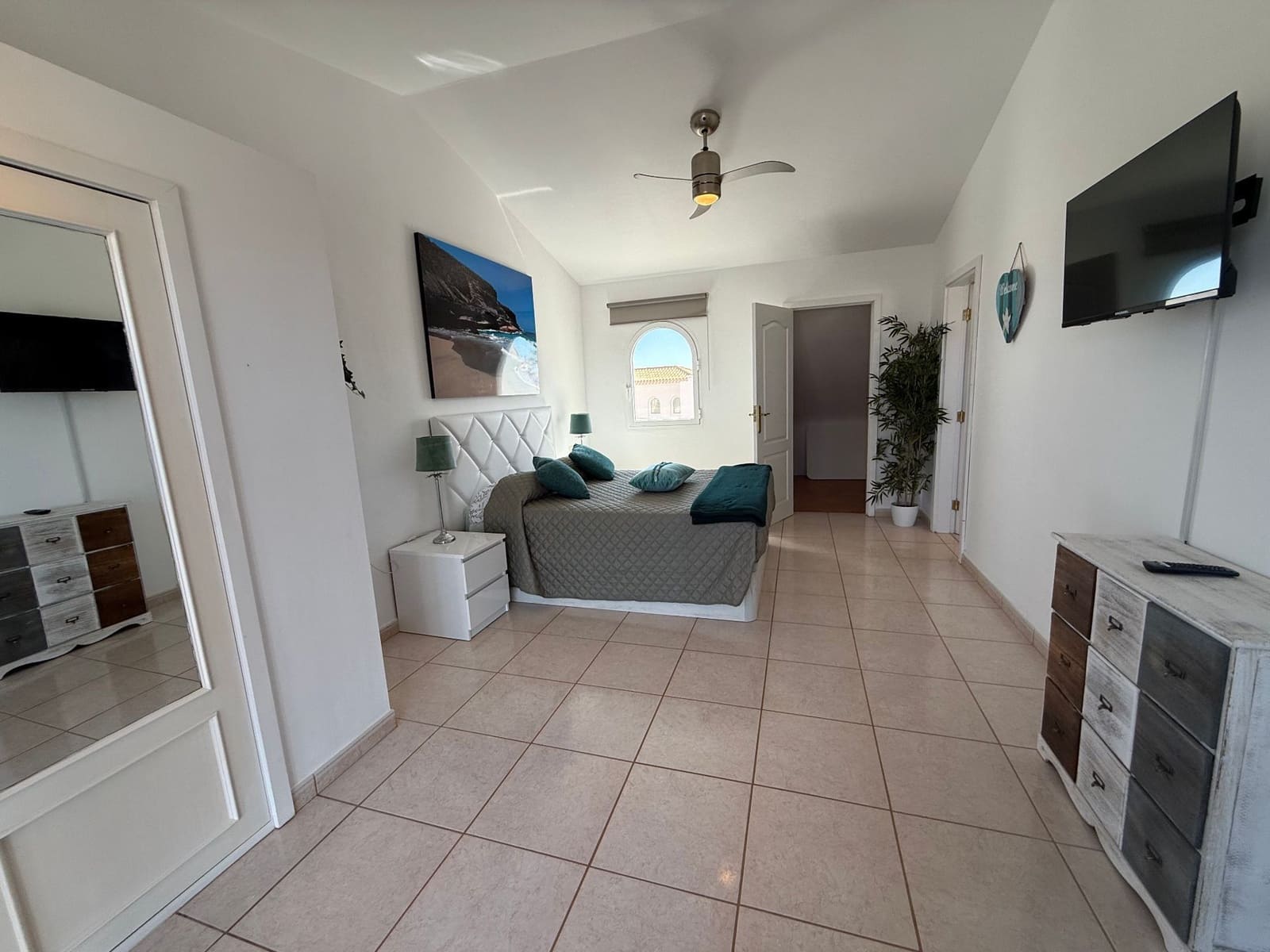 2 sypialnia Willa na sprzedaż w Golf del Sur z basenem - 350 000 € (Ref: 9842115)