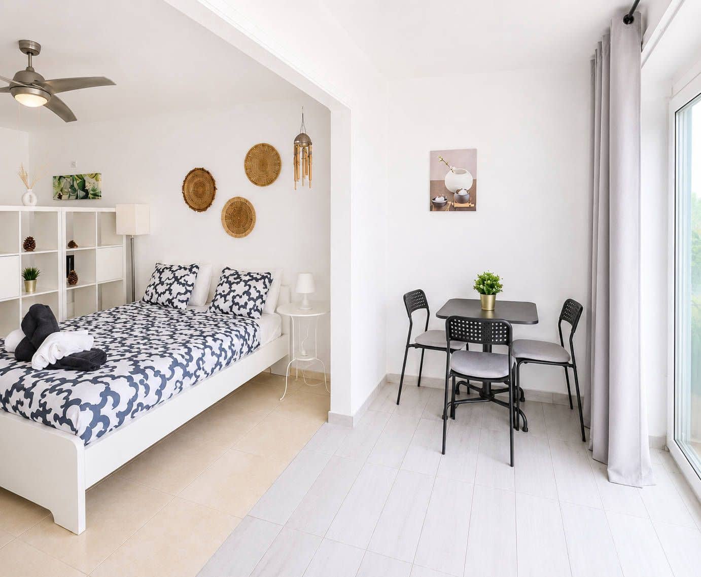 Apartment for sale in Playa de las Americas with pool - € 265,000 (Ref: 9844818)