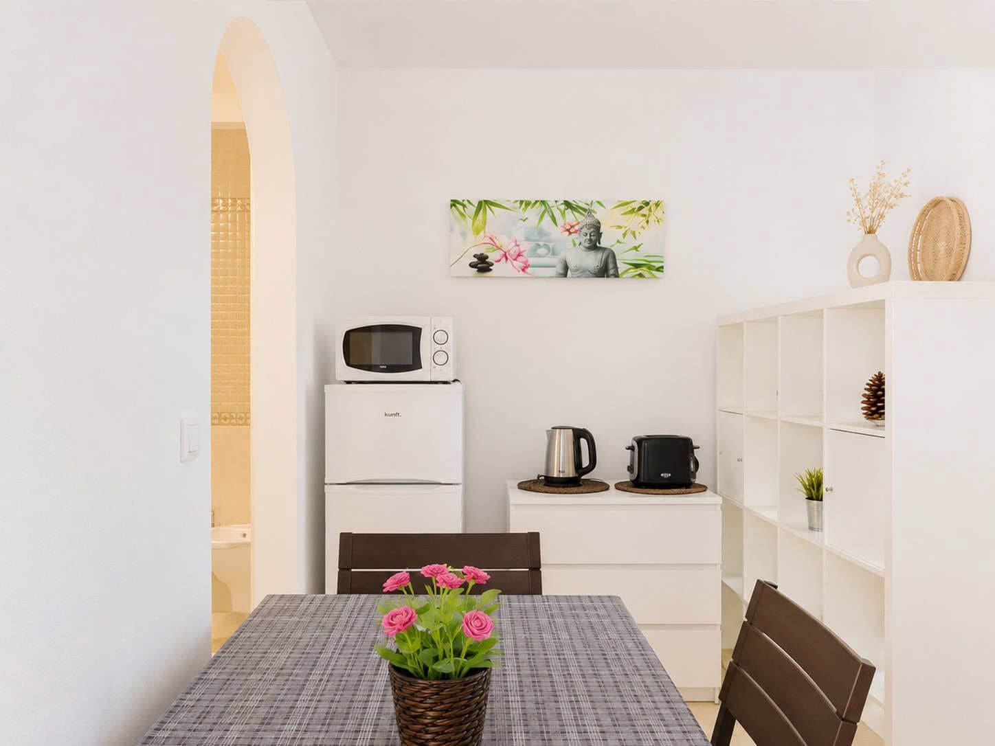Apartment for sale in Playa de las Americas with pool - € 265,000 (Ref: 9844818)