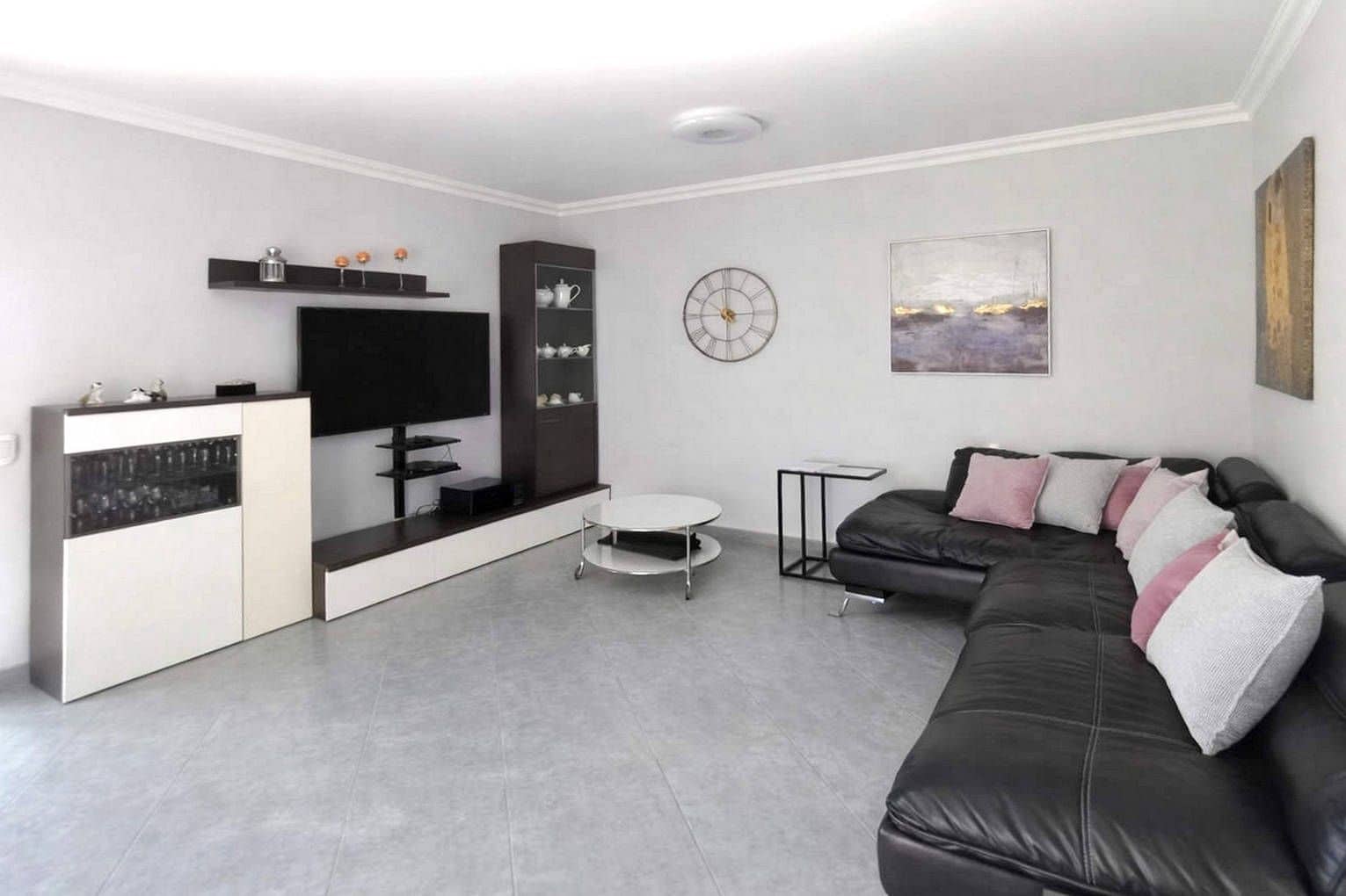 4 bedroom Semi-detached Villa for sale in Las Rosas (Las Galletas) with garage - € 478,000 (Ref: 9848986)
