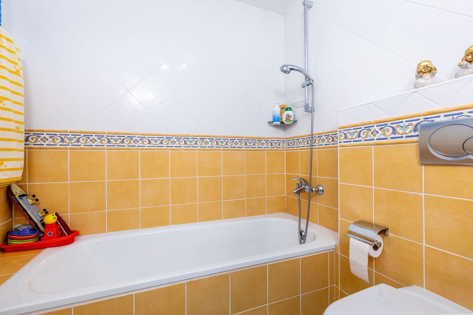 3 slaapkamer Villa te koop in Los Cristianos met zwembad garage - € 950.000 (Ref: 9854889)