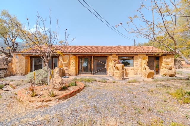 2 soveværelse Villa til salg i Los Blanquitos, Granadilla de Abona med garage - € 475.000 (Ref: 9854890)