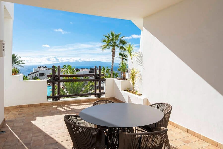2 soveværelse Lejlighed til salg i Guia de Isora med swimmingpool garage - € 798.000 (Ref: 9861519)