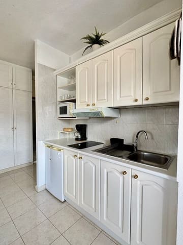 Lejlighed til salg i Costa Adeje, Adeje med swimmingpool - € 230.000 (Ref: 9861520)