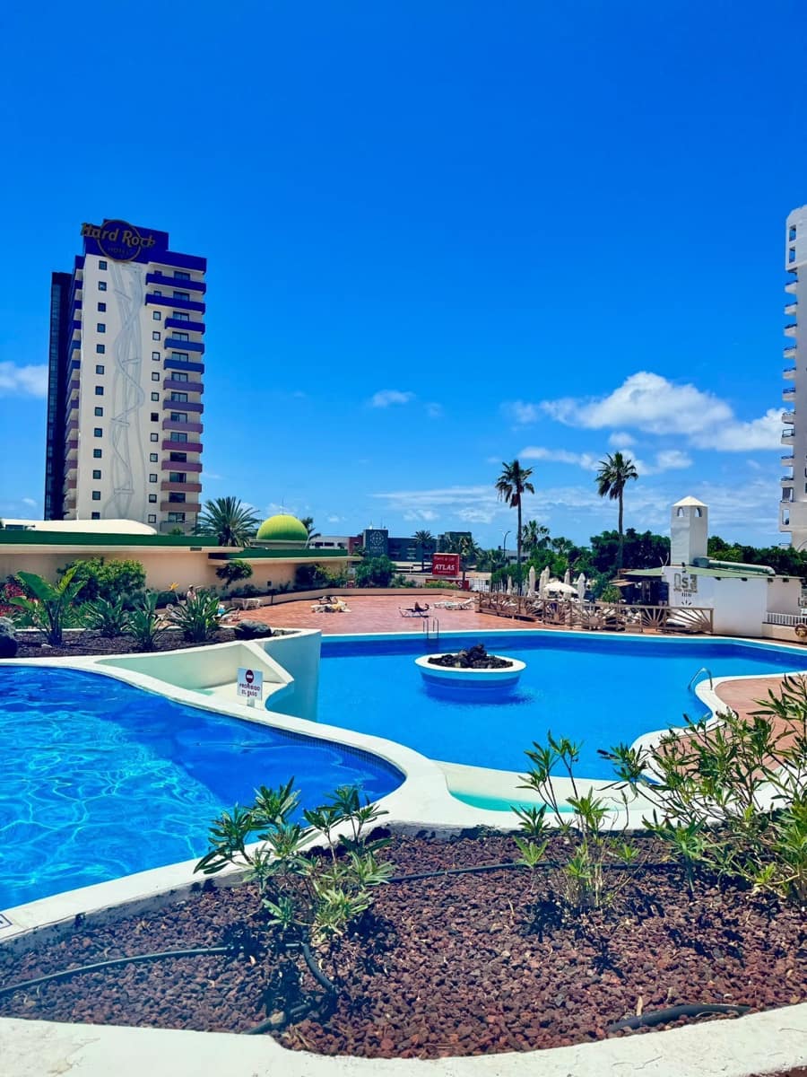 Apartment for sale in Costa Adeje with pool - € 230,000 (Ref: 9861520)
