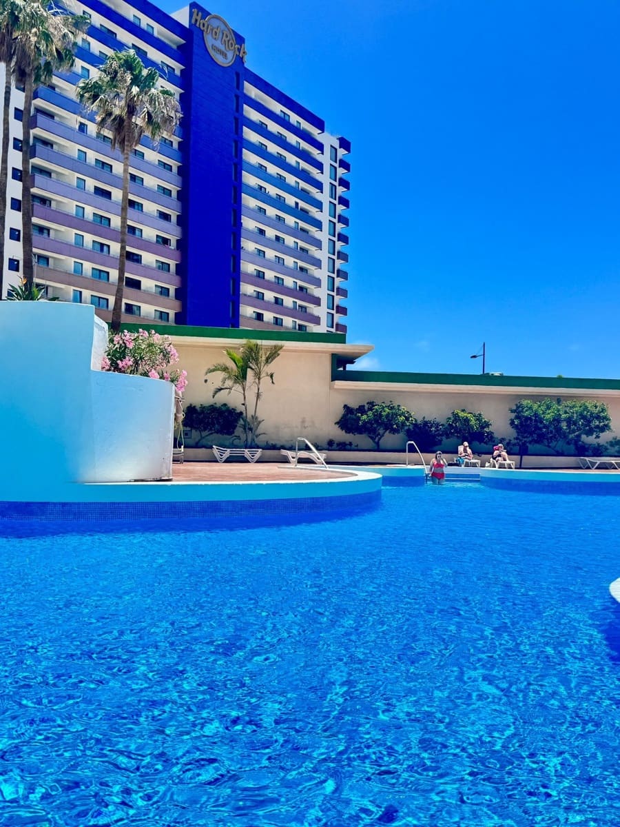 Apartment for sale in Costa Adeje with pool - € 230,000 (Ref: 9861520)