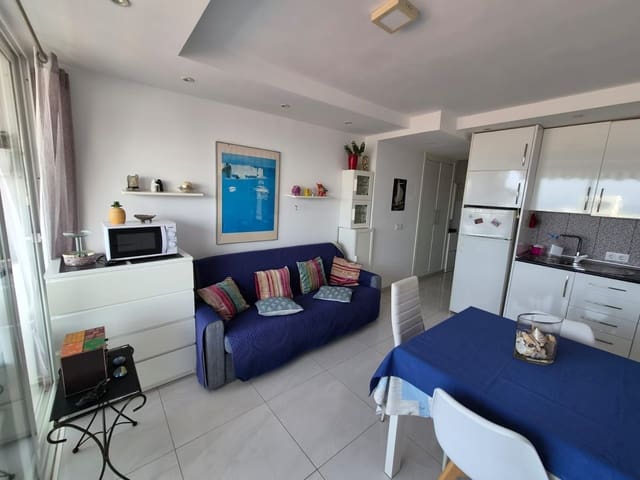 1 chambre Appartement à vendre à Playa de las Americas, Arona avec piscine - 285 000 € (Ref: 9864014)