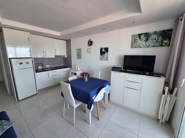 1 chambre Appartement à vendre à Playa de las Americas, Arona avec piscine - 285 000 € (Ref: 9864014)