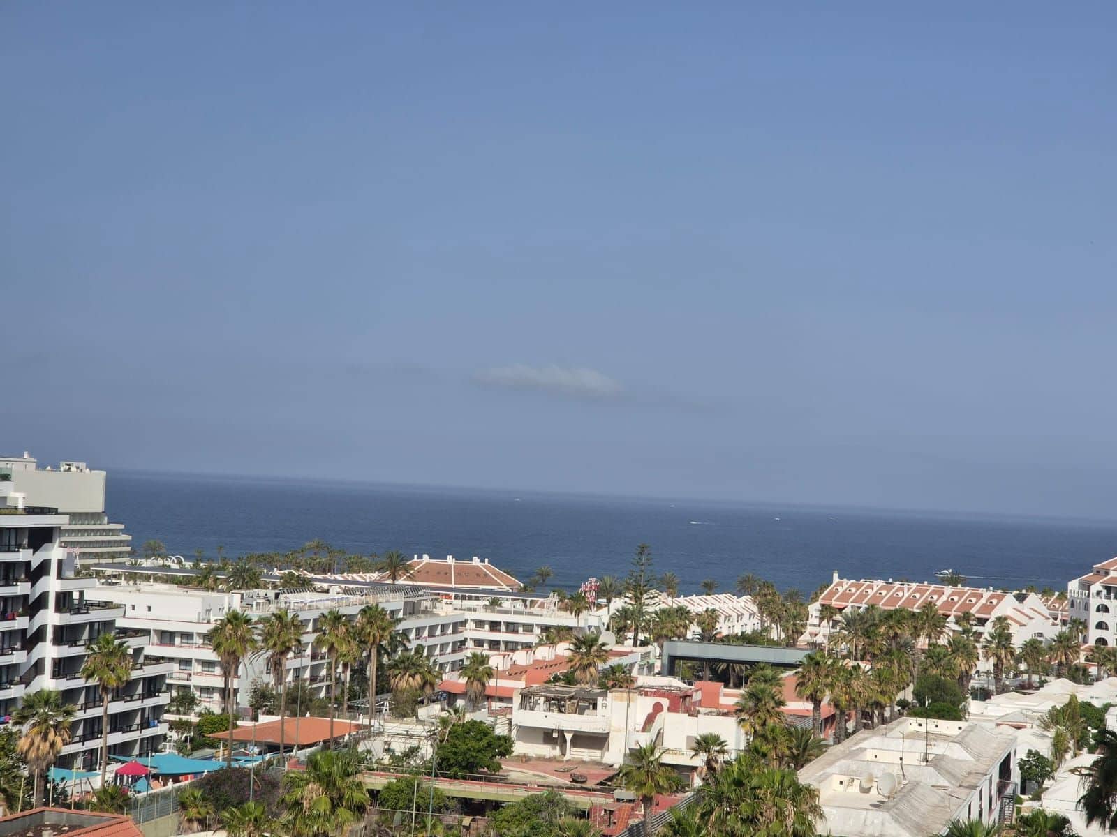 1 chambre Appartement à vendre à Playa de las Americas avec piscine - 285 000 € (Ref: 9864014)