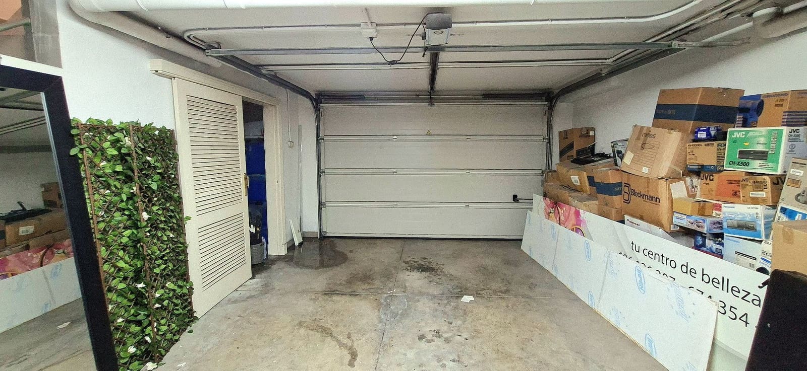 3 soveværelse Semi-Rækkehus til salg i Arona med swimmingpool garage - € 650.000 (Ref: 9864016)