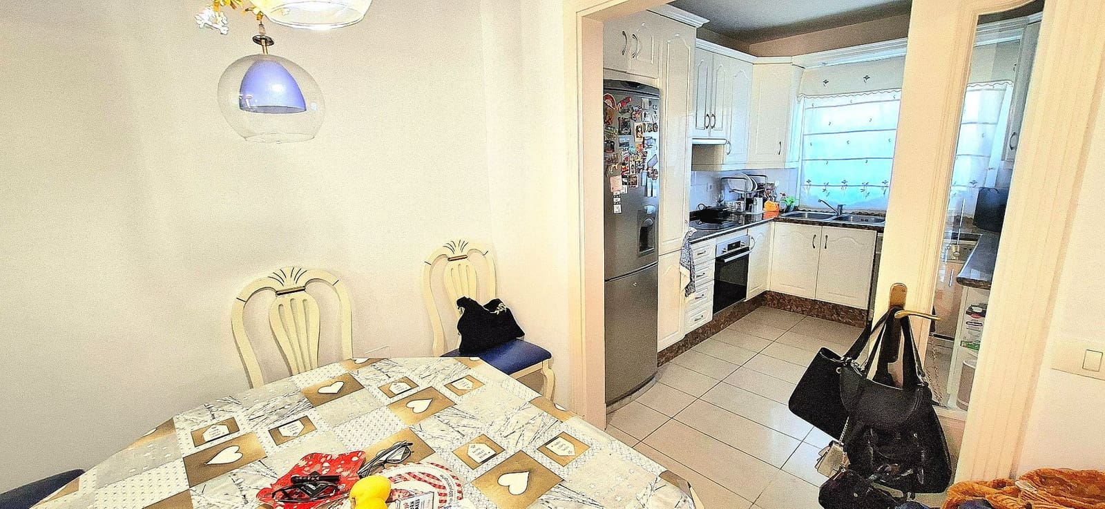 3 soveværelse Semi-Rækkehus til salg i Arona med swimmingpool garage - € 650.000 (Ref: 9864016)