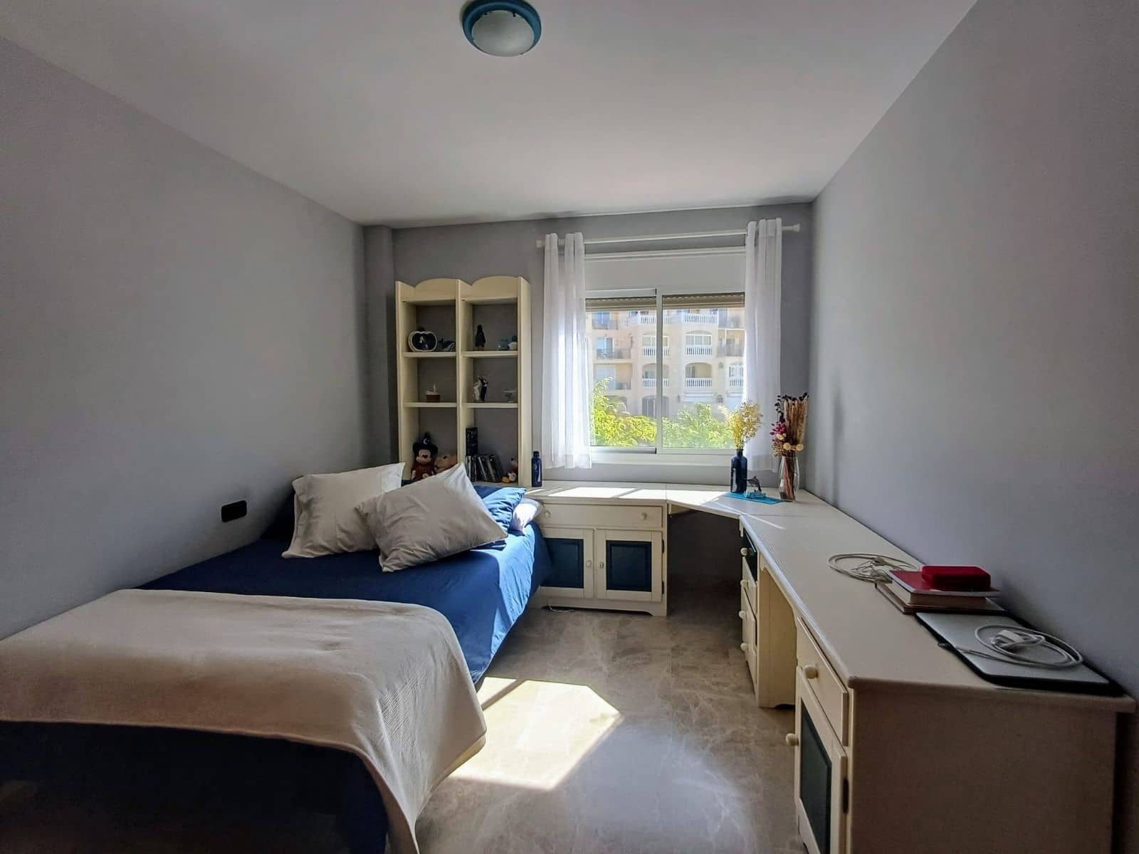 3 sypialnia Apartament na sprzedaż w Los Cristianos z basenem garażem - 619 000 € (Ref: 9866456)