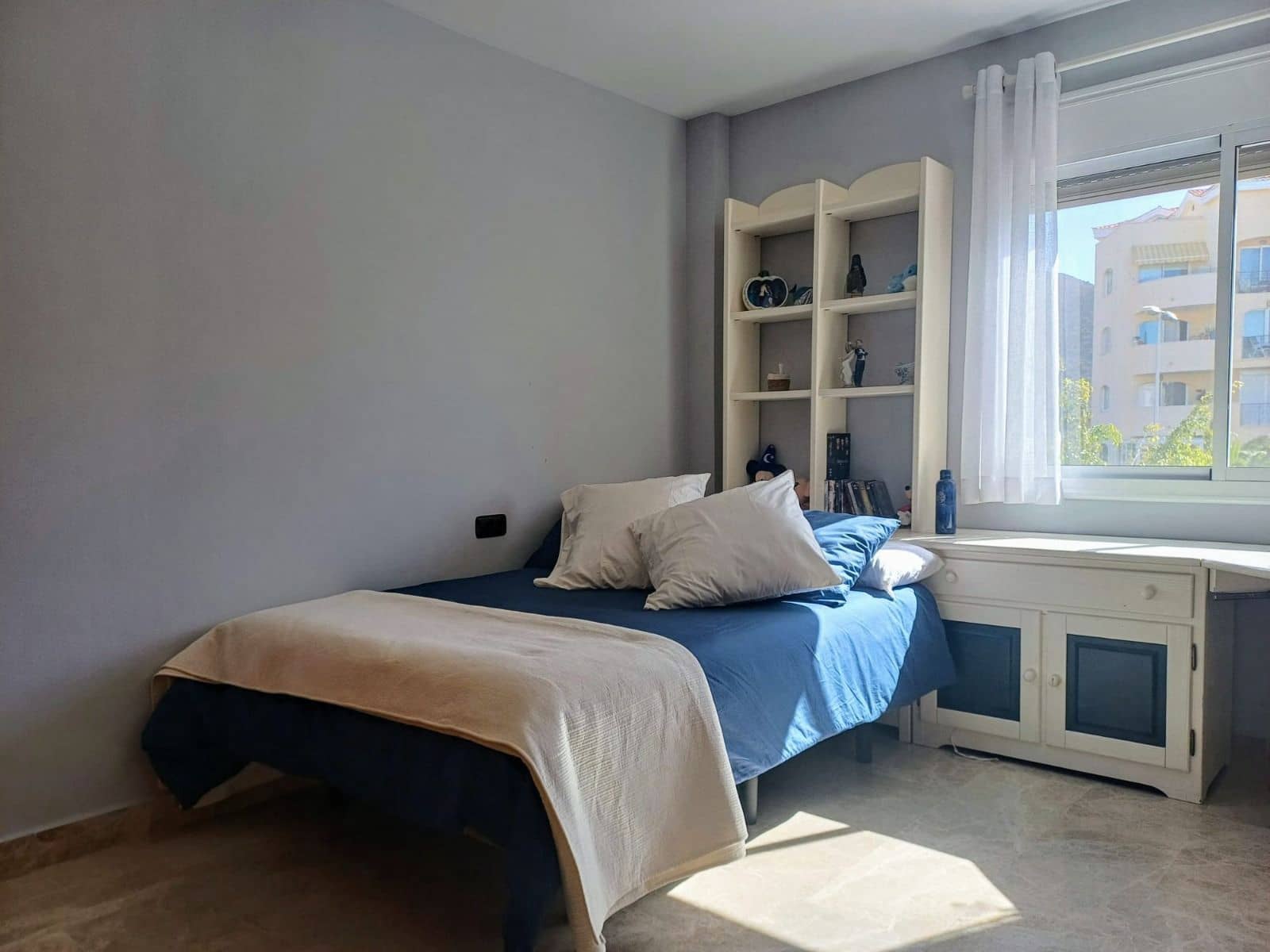 3 sypialnia Apartament na sprzedaż w Los Cristianos z basenem garażem - 619 000 € (Ref: 9866456)