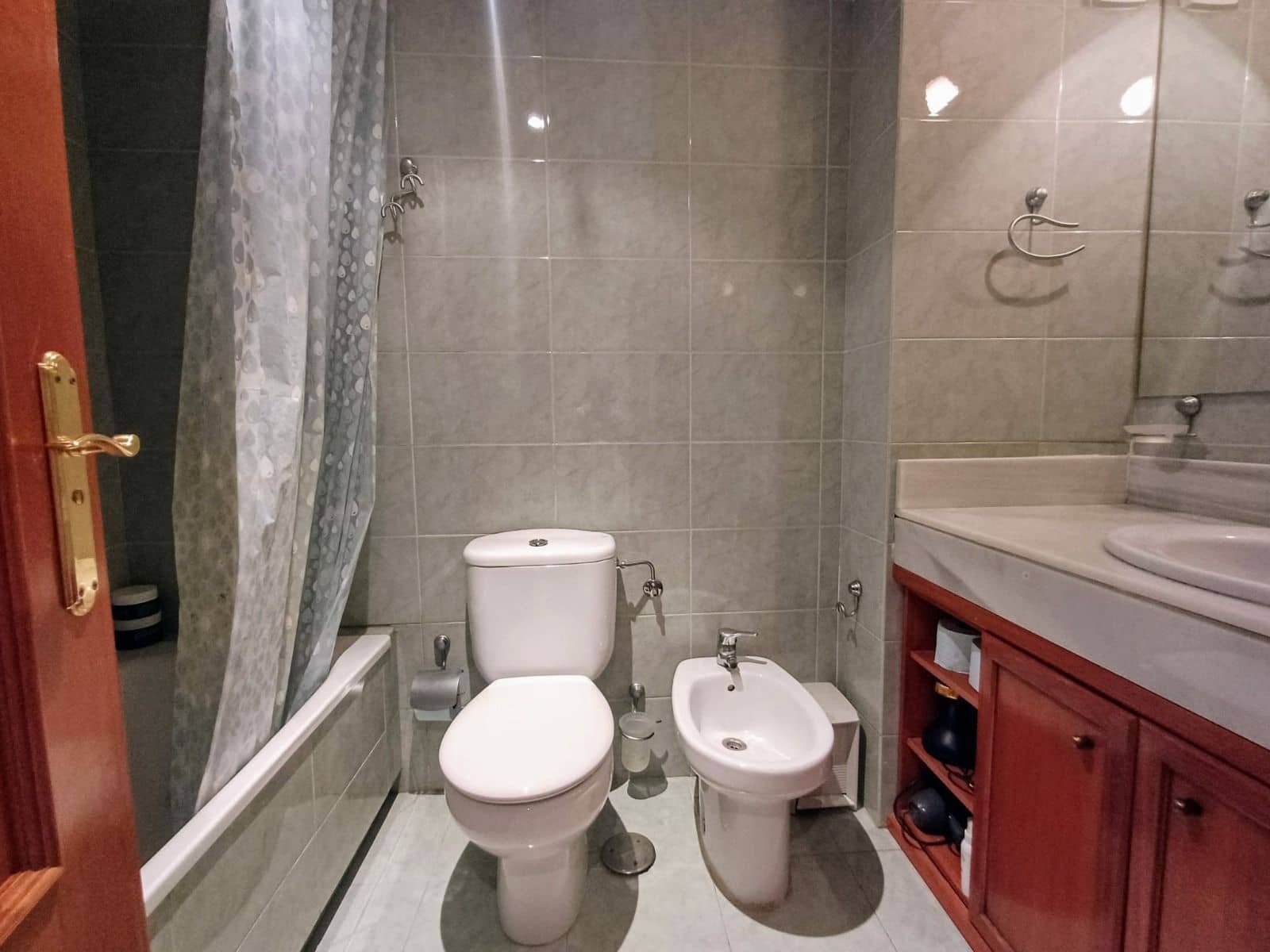 3 sypialnia Apartament na sprzedaż w Los Cristianos z basenem garażem - 619 000 € (Ref: 9866456)