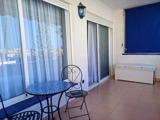 3 sypialnia Apartament na sprzedaż w Los Cristianos, Arona z basenem garażem - 619 000 € (Ref: 9866456)