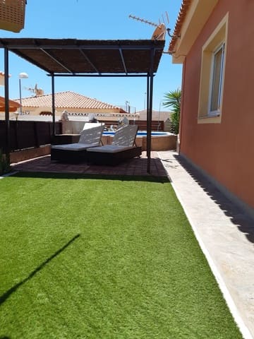 3 sypialnia Bungalow na sprzedaż w Costa Adeje, Adeje z basenem - 549 000 € (Ref: 9872936)