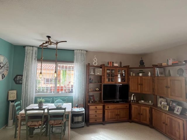 3 sypialnia Bungalow na sprzedaż w Costa Adeje, Adeje z basenem - 549 000 € (Ref: 9872936)