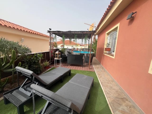 3 sypialnia Bungalow na sprzedaż w Costa Adeje, Adeje z basenem - 549 000 € (Ref: 9872936)