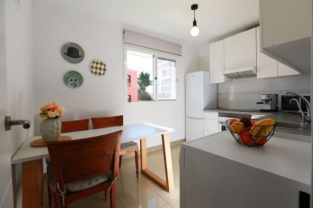 4 Zimmer Villa zu verkaufen in San Miguel de Abona mit Pool Garage - 299.000 € (Ref: 9875650)