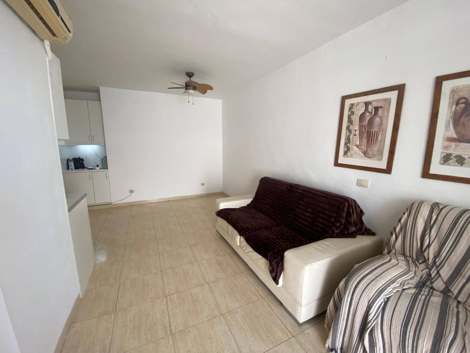 2 bedroom Apartment for sale in Costa Adeje with pool garage - € 285,000 (Ref: 9875651)