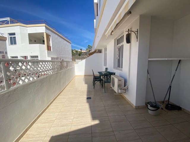 2 slaapkamer Appartement te koop in Costa Adeje, Adeje met zwembad garage - € 285.000 (Ref: 9875651)