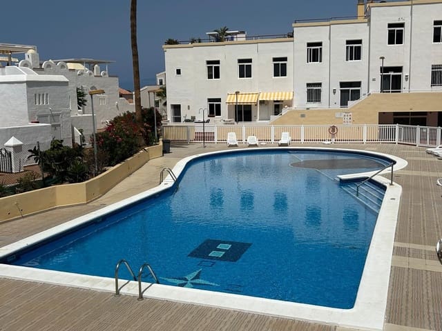 2 slaapkamer Appartement te koop in Costa Adeje, Adeje met zwembad garage - € 285.000 (Ref: 9875651)