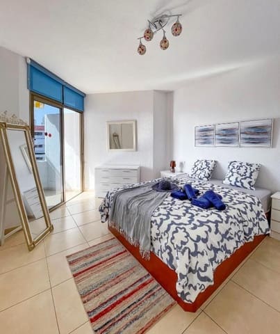 2 Zimmer Apartment zu verkaufen in Los Cristianos, Arona mit Pool - 380.000 € (Ref: 9880553)
