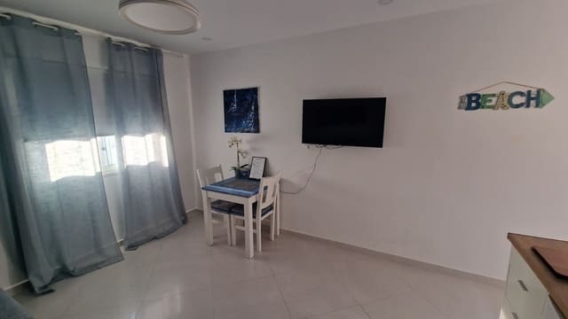 Lägenhet till salu i Los Cristianos, Arona - 210 000 € (Ref: 9889720)