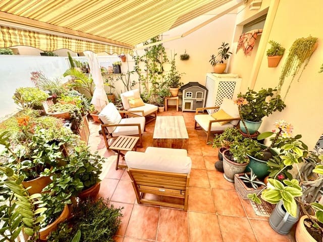 2 Zimmer Haus zu verkaufen in La Tejita, Granadilla de Abona mit Pool Garage - 449.000 € (Ref: 9898689)