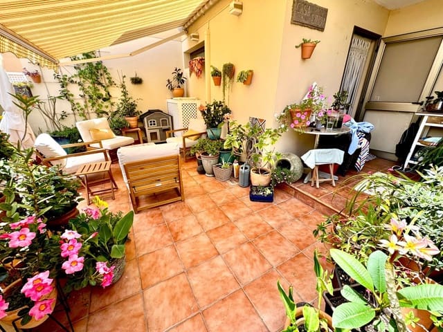 2 Zimmer Haus zu verkaufen in La Tejita, Granadilla de Abona mit Pool Garage - 449.000 € (Ref: 9898689)
