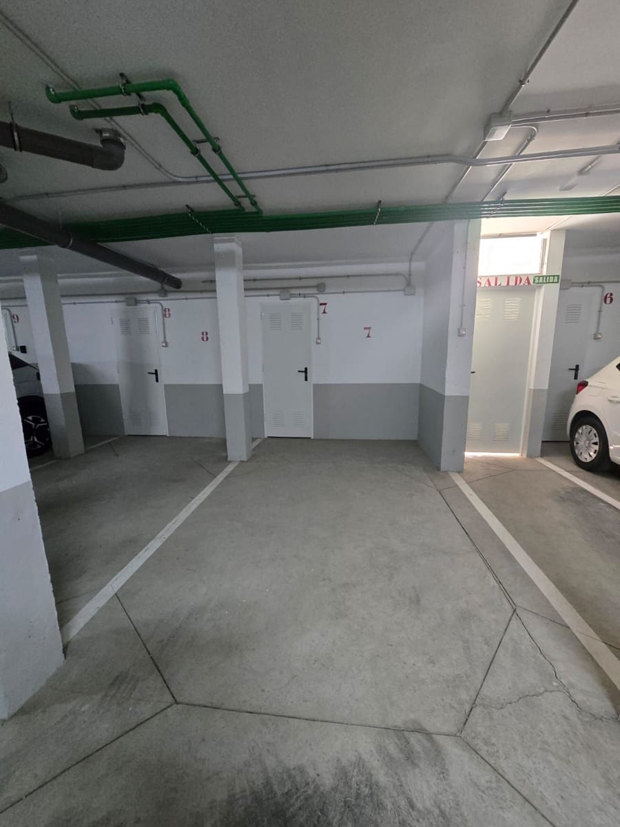 2 makuuhuone Huoneisto myytävänä paikassa Las Rosas (Las Galletas) mukana uima-altaan 
autotalli - 350 000 € (Ref: 9912491)