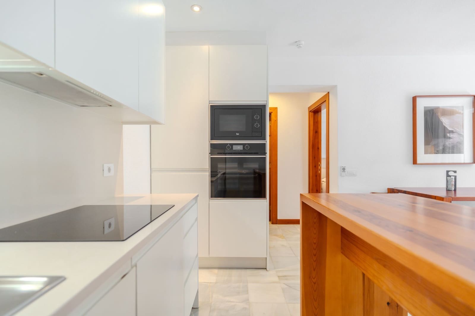 1 sypialnia Apartament na sprzedaż w Playa de las Americas z basenem - 520 000 € (Ref: 9961964)