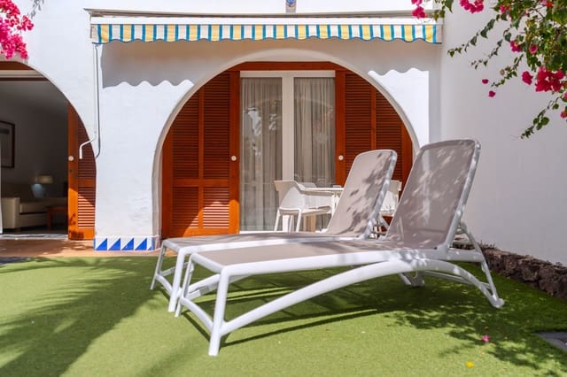 1 sypialnia Apartament na sprzedaż w Playa de las Americas, Arona z basenem - 520 000 € (Ref: 9961964)
