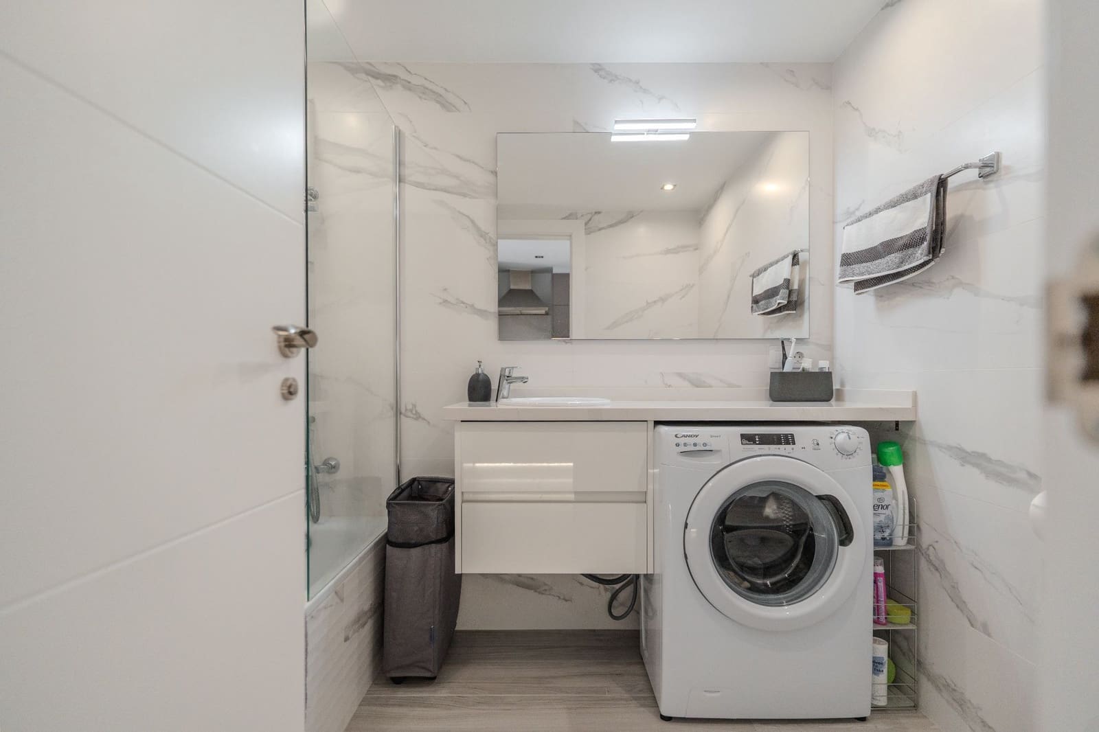 Appartement te koop in Los Cristianos met zwembad - € 199.000 (Ref: 9961965)