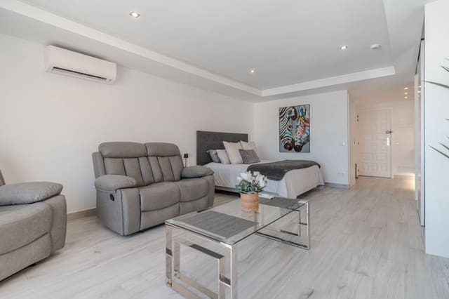 Lejlighed til salg i Los Cristianos, Arona med swimmingpool - € 199.000 (Ref: 9961965)