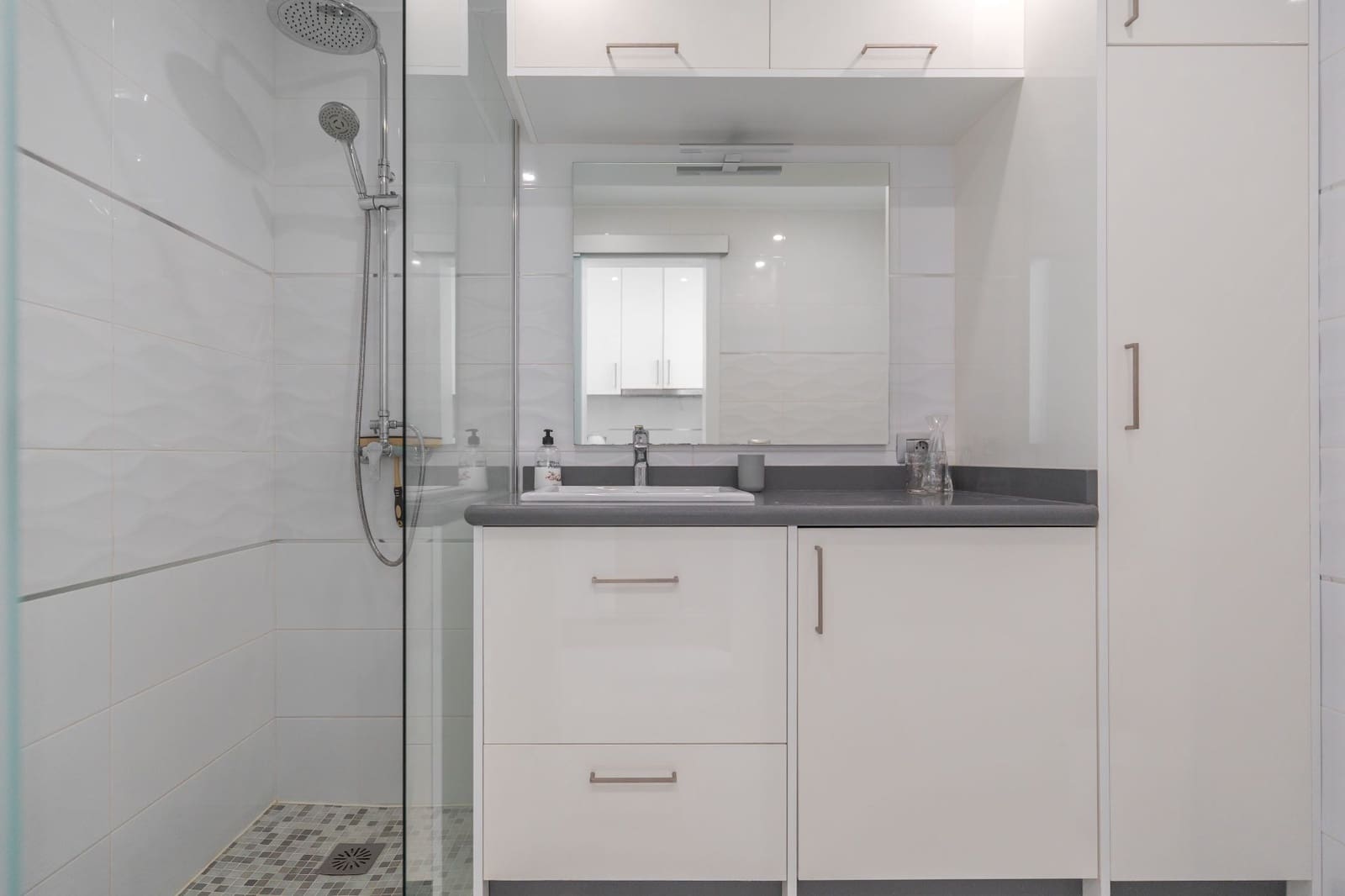 Apartment for sale in Costa Adeje with pool - € 265,000 (Ref: 9961967)