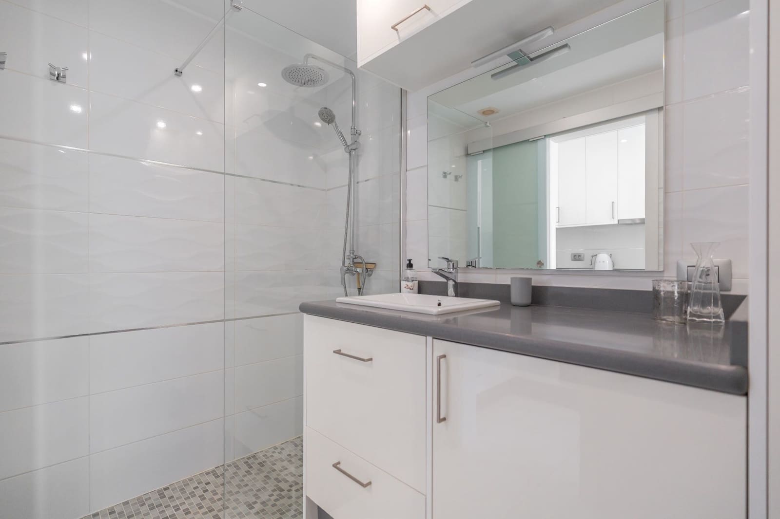 Apartment for sale in Costa Adeje with pool - € 265,000 (Ref: 9961967)
