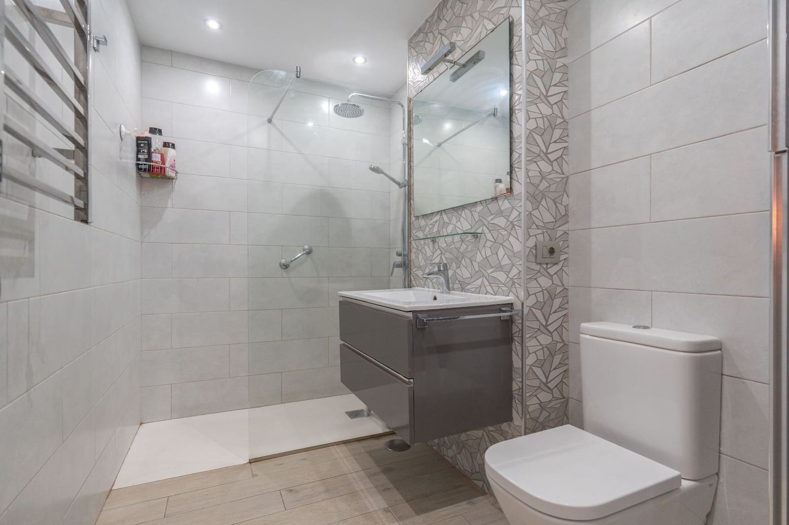 1 soveværelse Lejlighed til salg i Los Cristianos med swimmingpool - € 315.000 (Ref: 9961968)